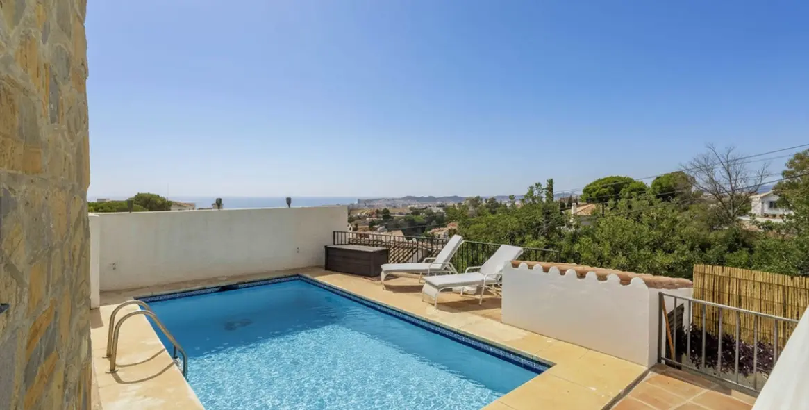 Продажа  отдельно стоящей виллы в Fuengirola 67