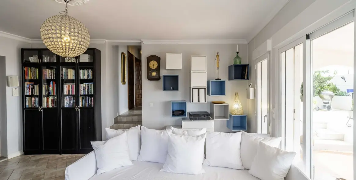 Продажа  отдельно стоящей виллы в Fuengirola 72