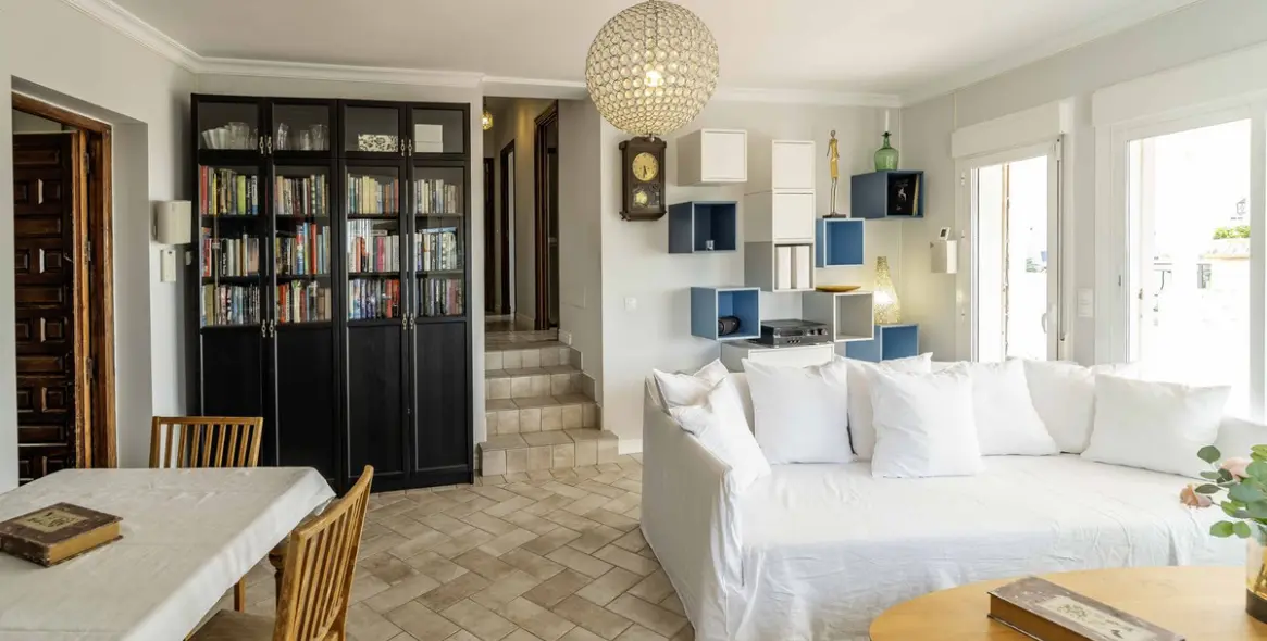 Продажа  отдельно стоящей виллы в Fuengirola 73