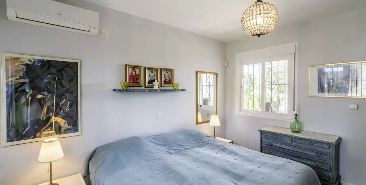 Продажа  отдельно стоящей виллы в Fuengirola 77