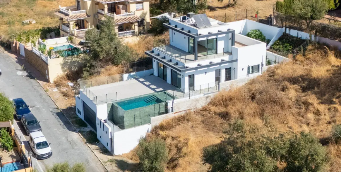 Venta de villa independiente en Campo Mijas 2