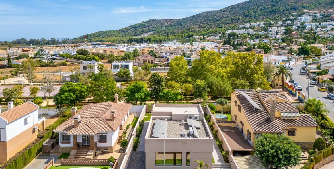 Venta de villa independiente en Alhaurín de la Torre 9