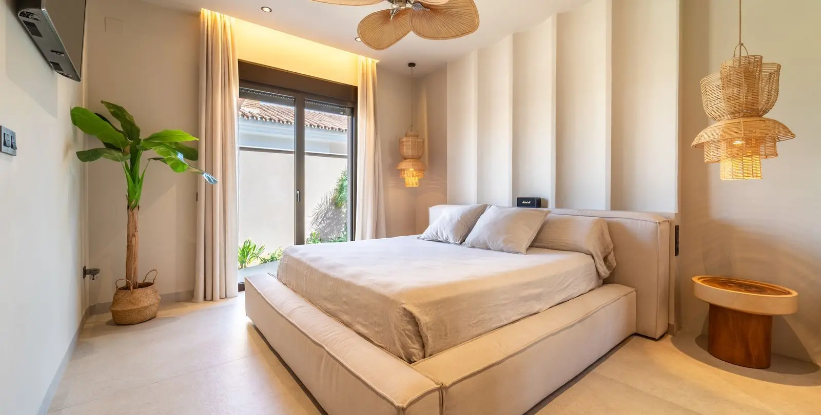Продажа  отдельно стоящей виллы в Alhaurín de la Torre 31