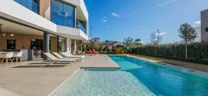 Venta de villa independiente en Málaga Este 2