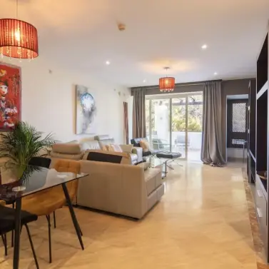 Долгосрочная аренда апартаментов на среднем этаже в Río Real