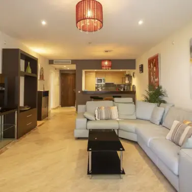 Долгосрочная аренда апартаментов на среднем этаже в Río Real