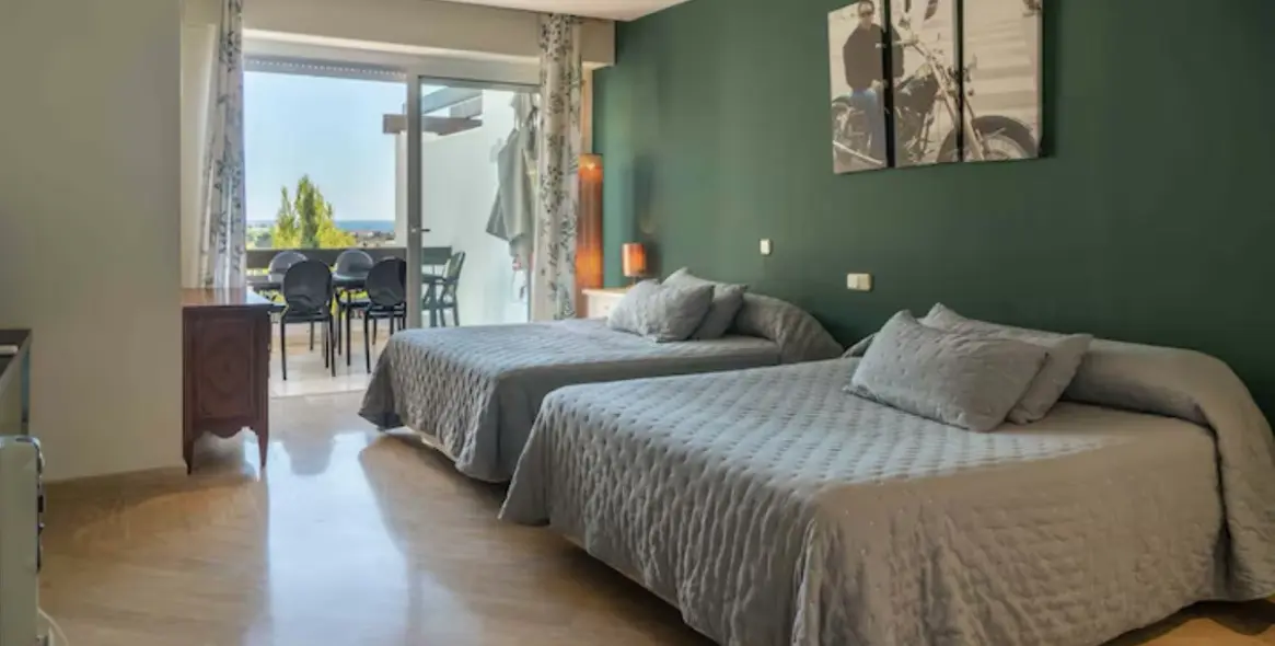 Долгосрочная аренда апартаментов на среднем этаже в Río Real 7