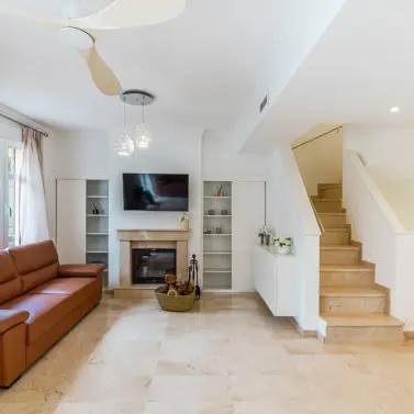 Long-term rent of townhouse in Puerto Banús