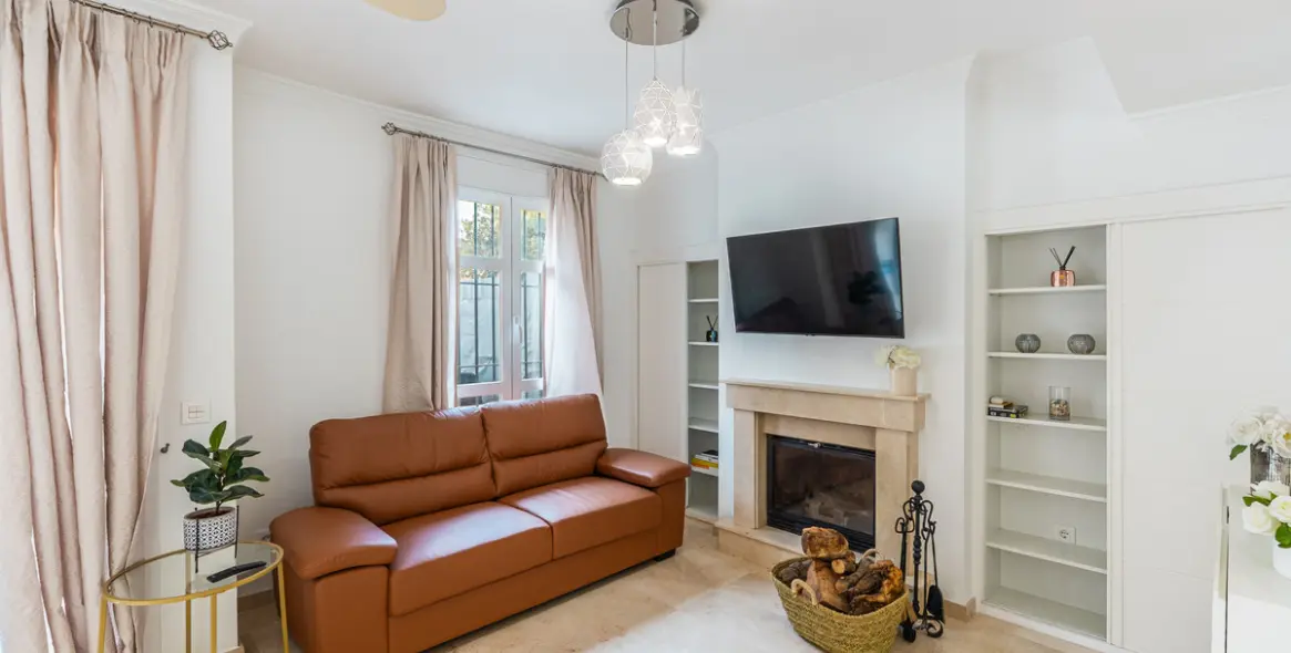 Long-term rent of townhouse in Puerto Banús 6