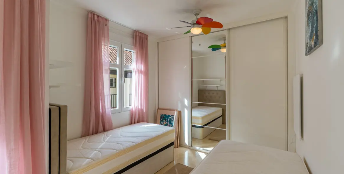 Long-term rent of townhouse in Puerto Banús 14