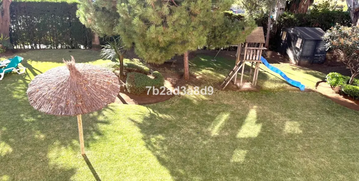 Продажа апартаментов на среднем этаже в Puerto Banús 16