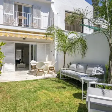 Продажа таунхауса в Nueva Andalucía