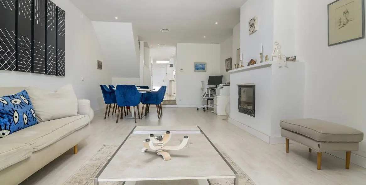 Venta de adosado en Nueva Andalucía 15