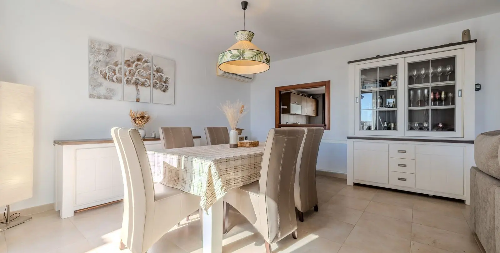 Продажа двухуровневого пентхауса в Altos de los Monteros 11