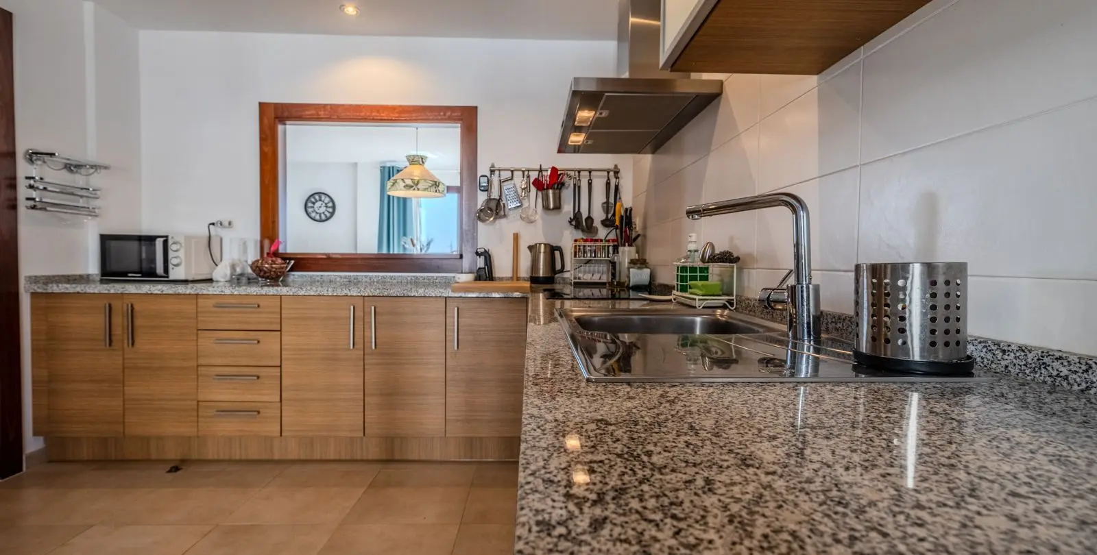 Продажа двухуровневого пентхауса в Altos de los Monteros 14