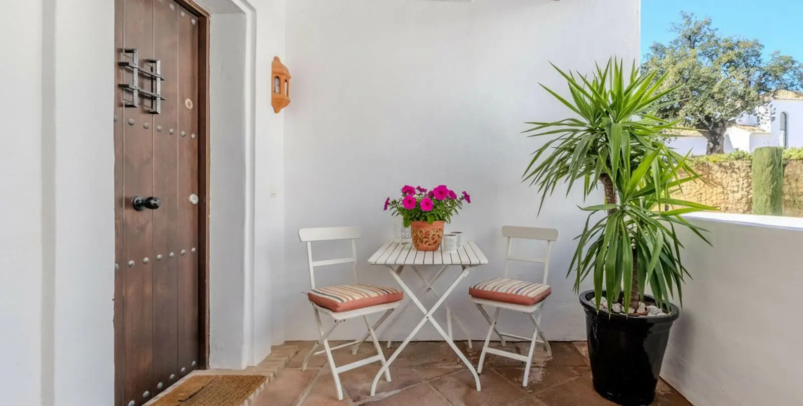 Продажа двухуровневого пентхауса в Altos de los Monteros 24