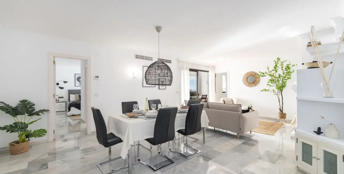 Продажа апартаментов на среднем этаже в Puerto Banús 4