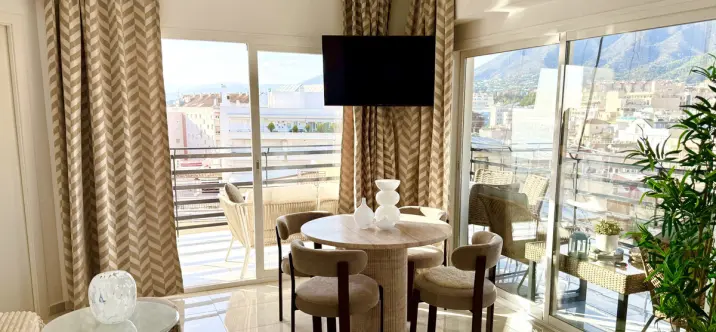 Sale of middle floor apartment in Marbella 2