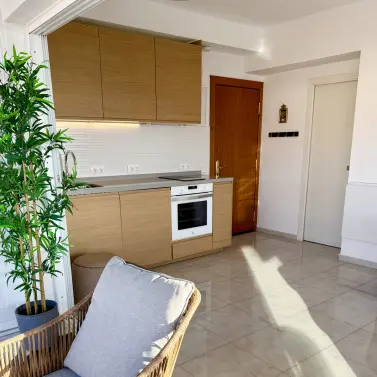 Sale of middle floor apartment in Marbella