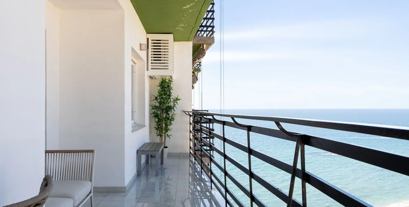 Продажа апартаментов на среднем этаже в Marbella 14