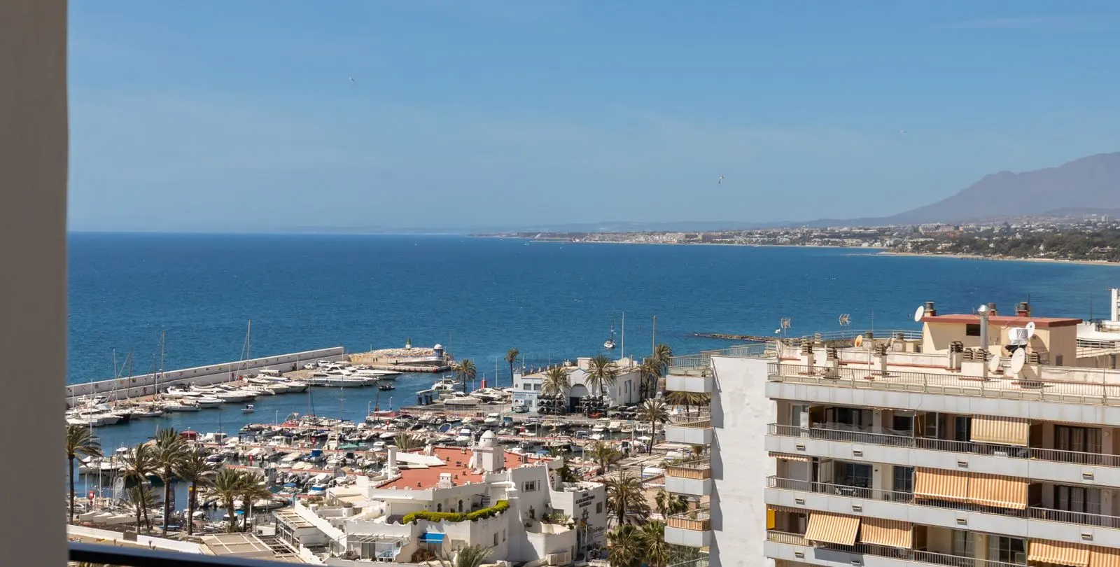Продажа апартаментов на среднем этаже в Marbella 15