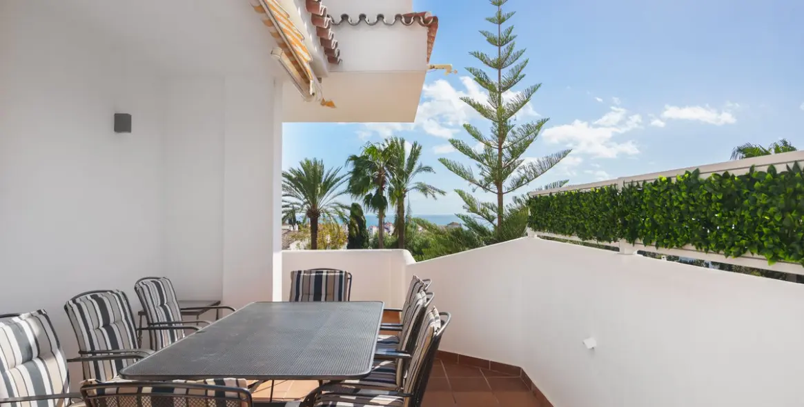 Продажа апартаментов на среднем этаже в Nueva Andalucía 7