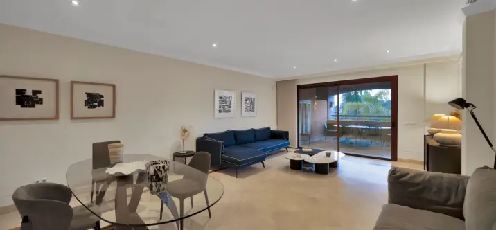 Продажа апартаментов на среднем этаже в Bahía de Marbella 3