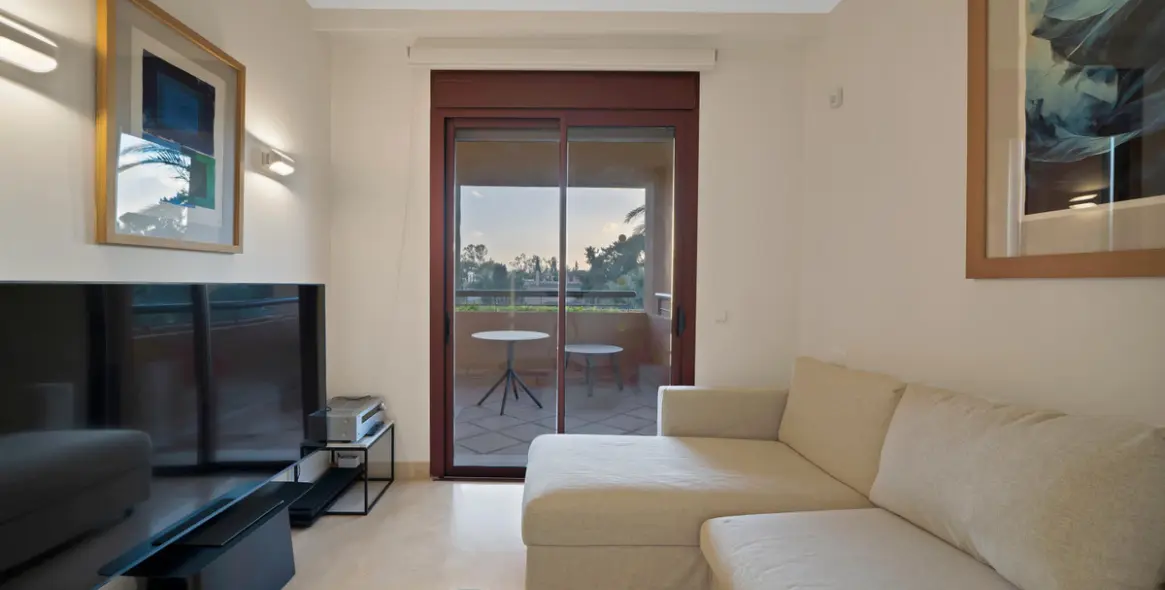 Продажа апартаментов на среднем этаже в Bahía de Marbella 9