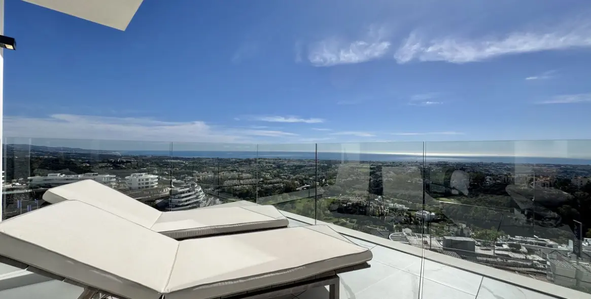 Продажа апартаментов на среднем этаже в La Quinta 14