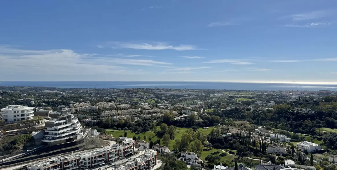 Продажа апартаментов на среднем этаже в La Quinta 15