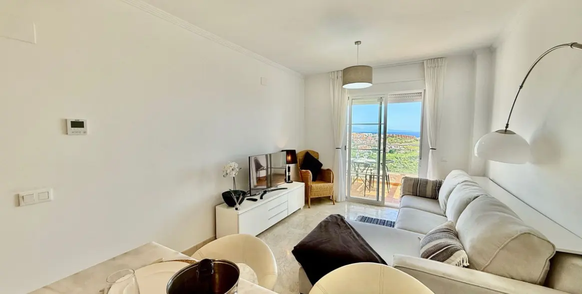 Alquiler a largo plazo de ático en Manilva 17