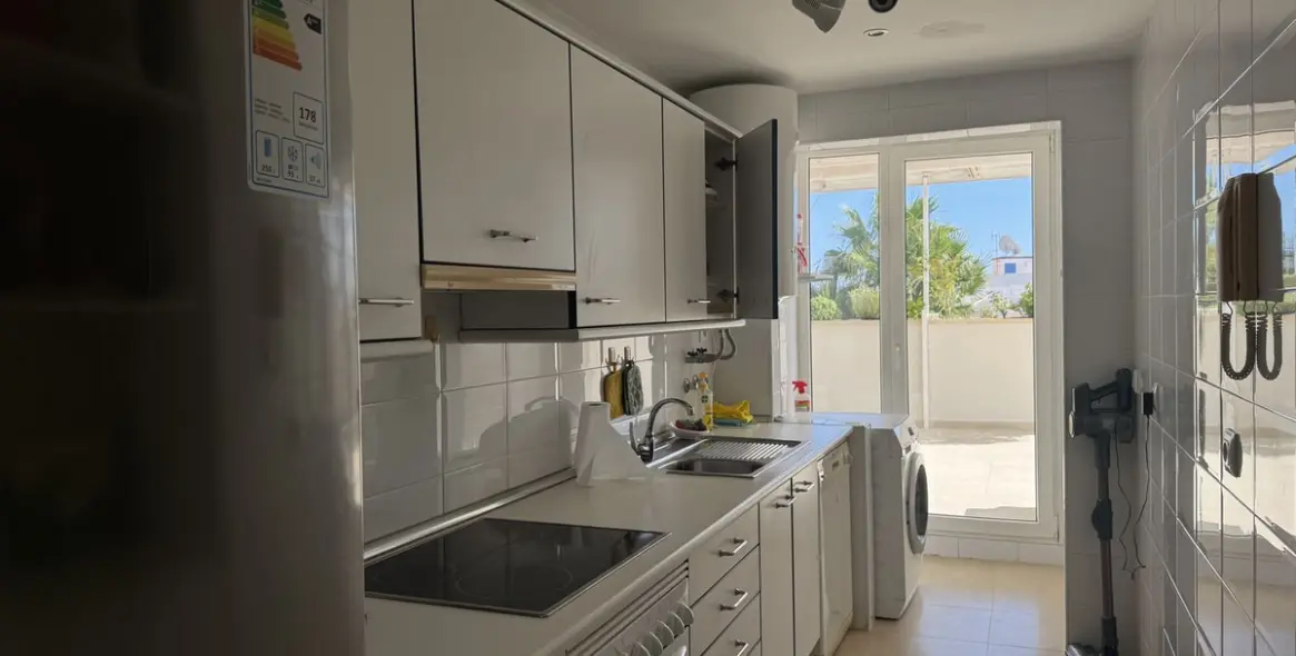 Долгосрочная аренда пентхауса в Nueva Andalucía 6