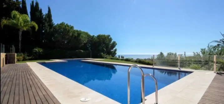 Alquiler a largo plazo de adosado en Sierra Blanca 4