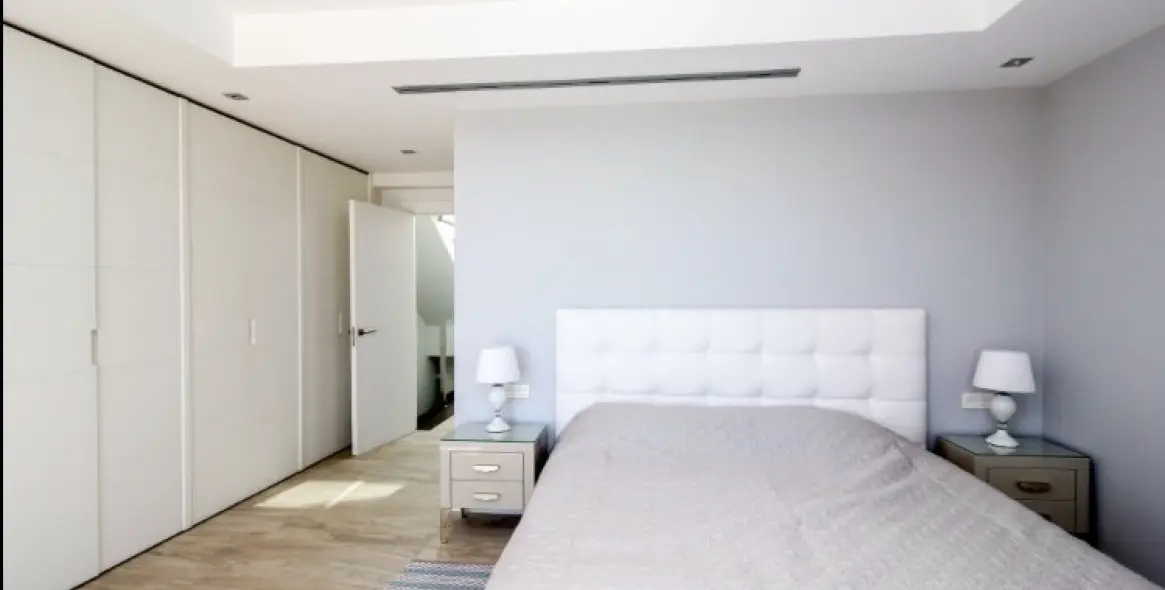 Long-term rent of townhouse in Sierra Blanca 35