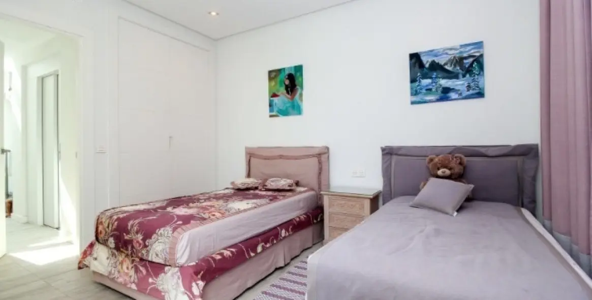 Долгосрочная аренда таунхауса в Sierra Blanca 29