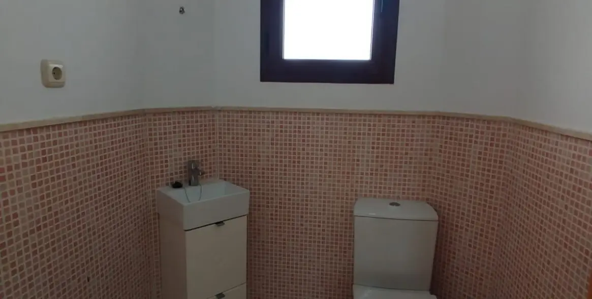 Продажа таунхауса в Doña Julia 14