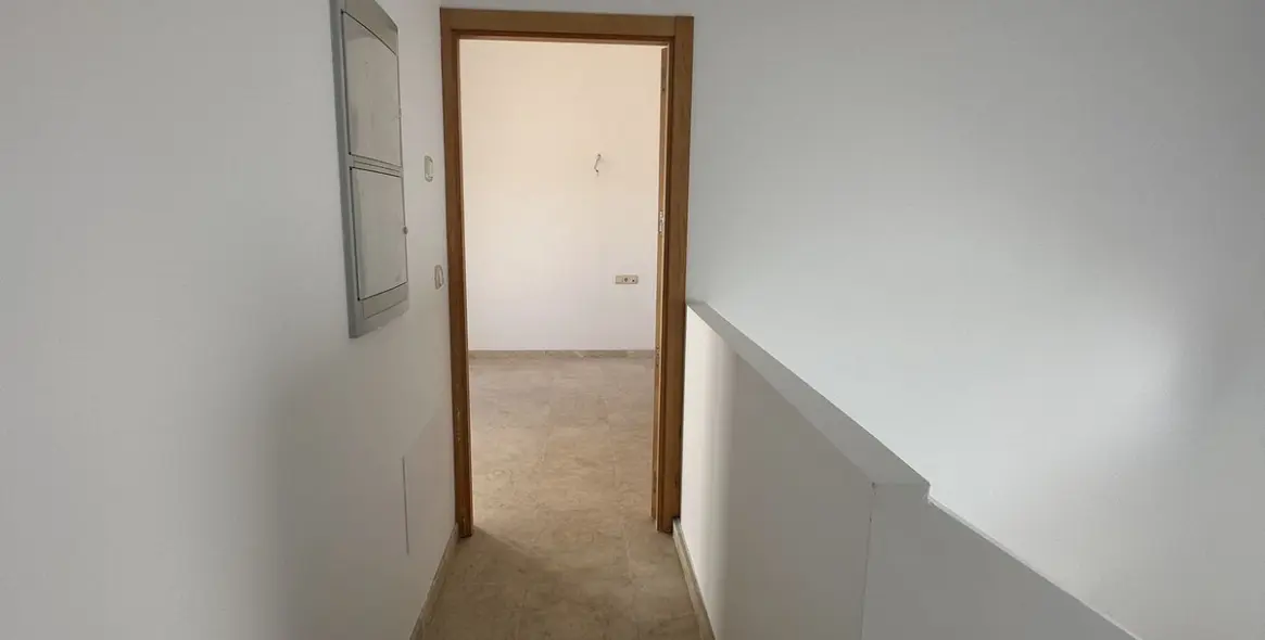 Продажа таунхауса в Doña Julia 39