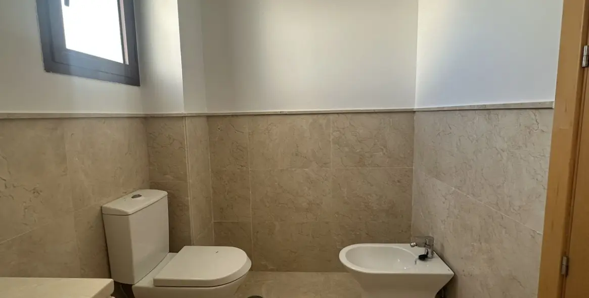 Продажа таунхауса в Doña Julia 46