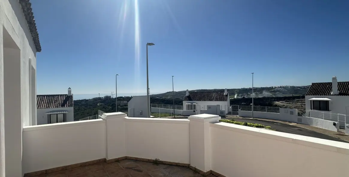 Продажа таунхауса в Doña Julia 49