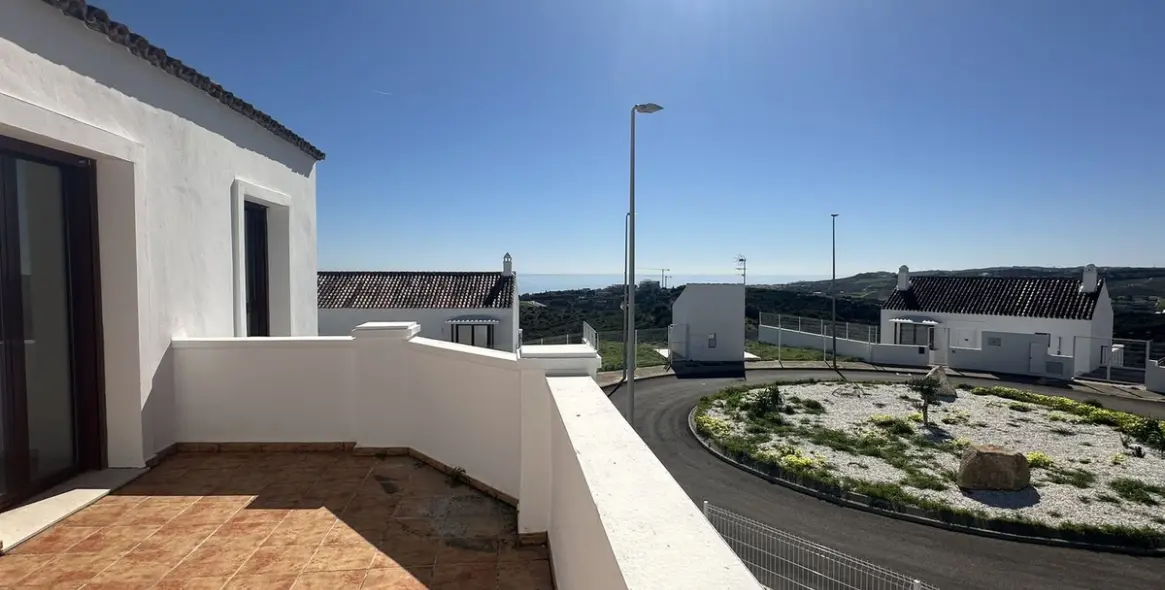 Продажа таунхауса в Doña Julia 51