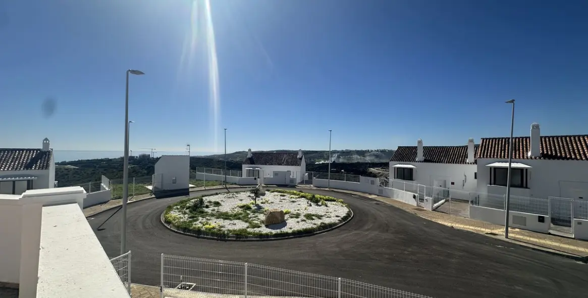 Продажа таунхауса в Doña Julia 53