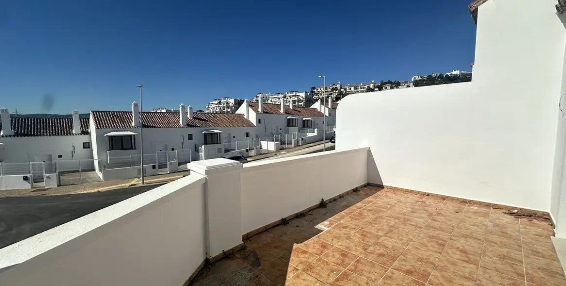 Продажа таунхауса в Doña Julia 56