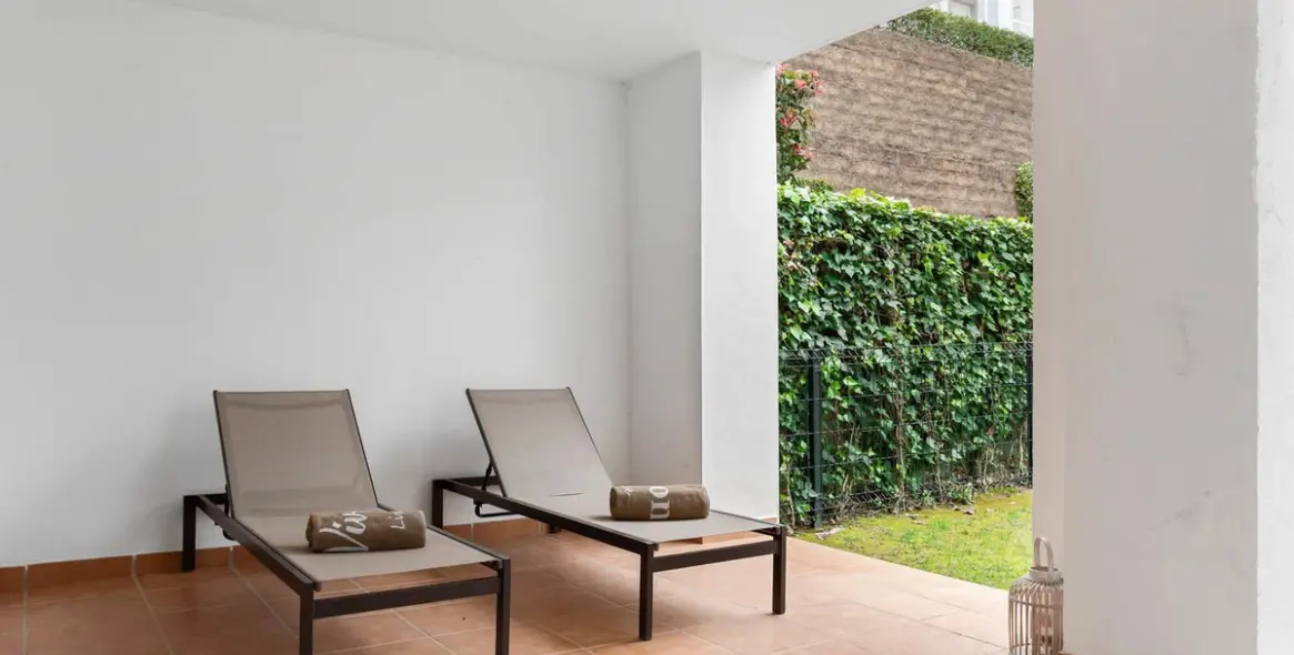 Продажа апартаментов на первом этаже в Estepona 5