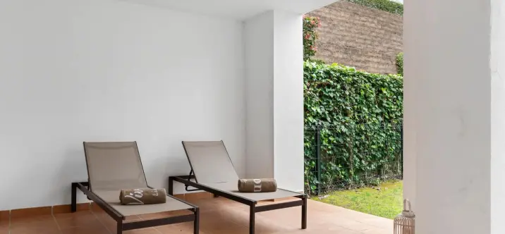 Продажа апартаментов на первом этаже в Estepona 4