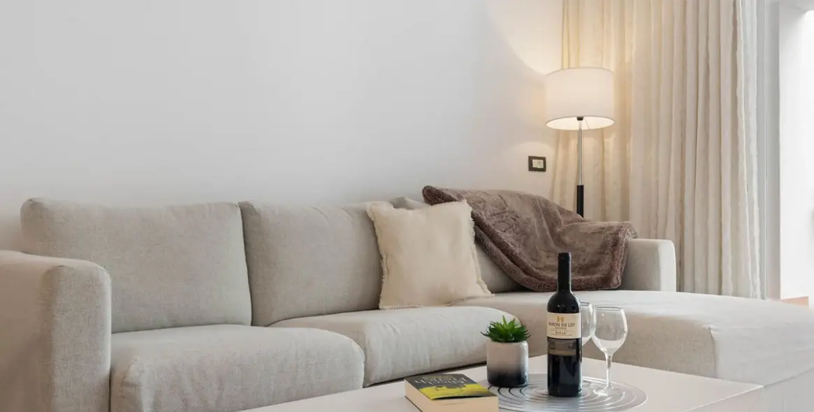 Продажа апартаментов на первом этаже в Estepona 7