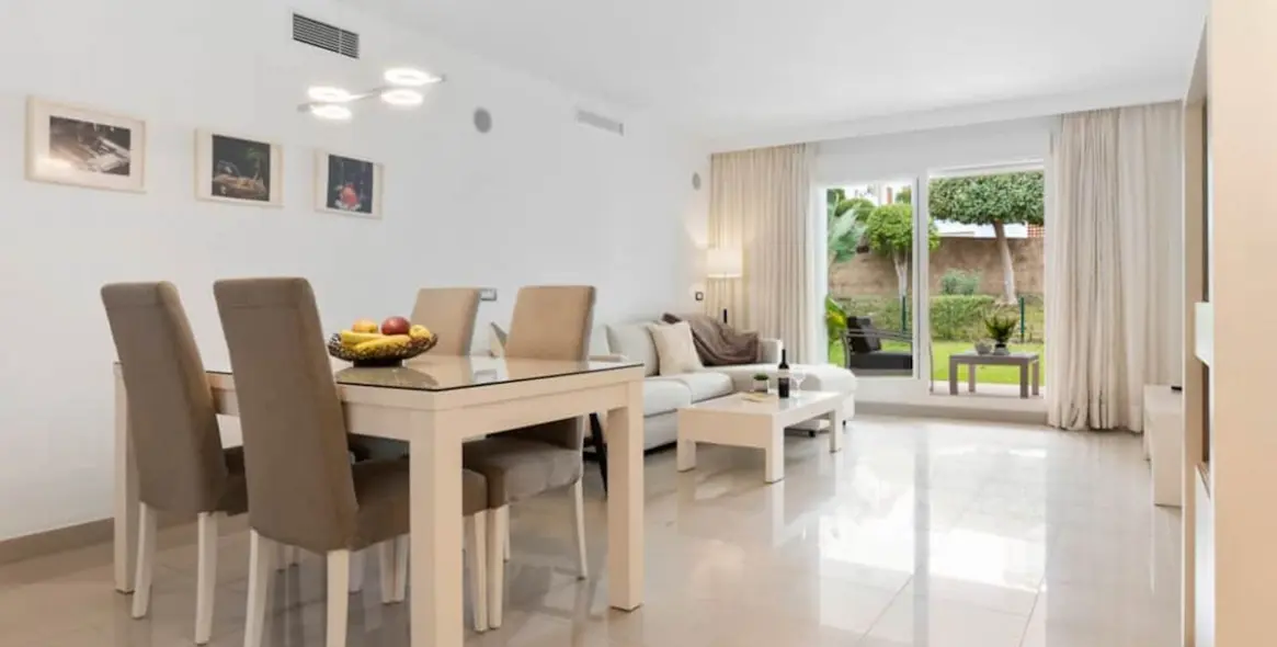 Продажа апартаментов на первом этаже в Estepona 8