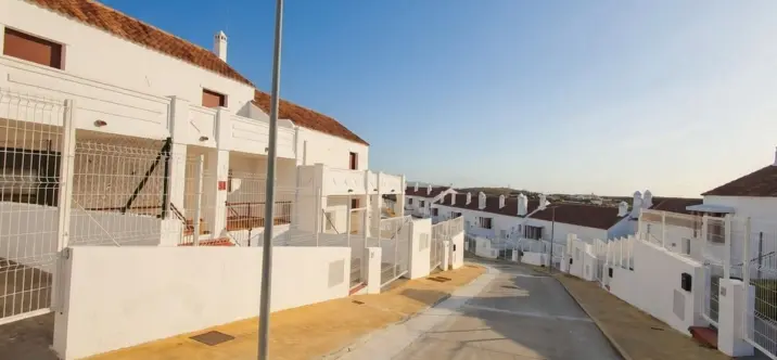 Venta de adosado en Doña Julia 2