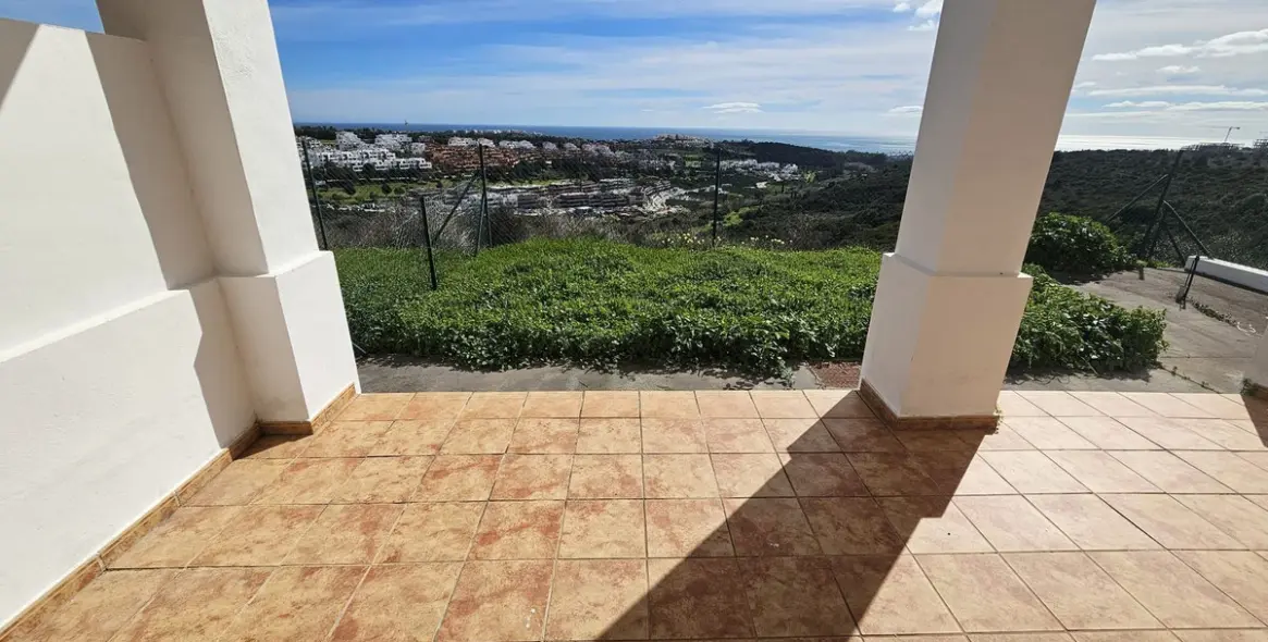 Venta de adosado en Doña Julia 24