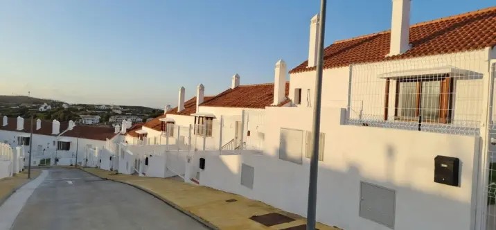 Venta de adosado en Doña Julia 1