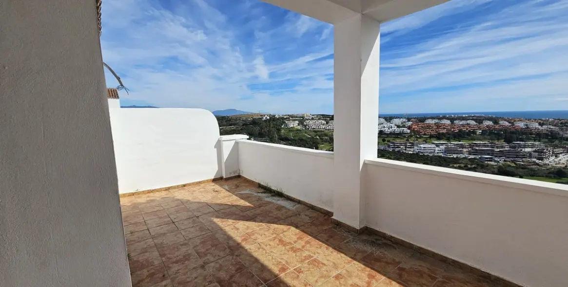 Sale of townhouse in Doña Julia 1